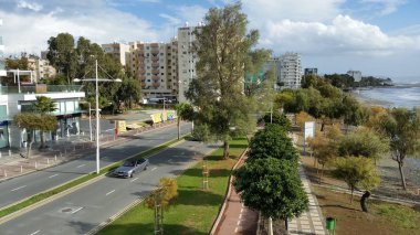 Kıbrıs'ta güzel Limasol Beach