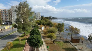 Kıbrıs'ta güzel Limasol Beach