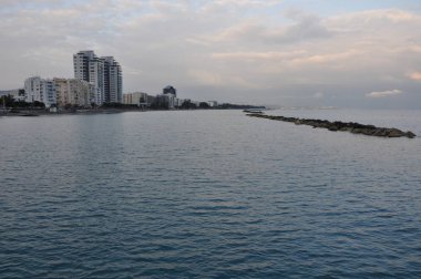 Kıbrıs'ta güzel Limasol Beach