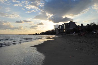 Kıbrıs'ta güzel Limasol Beach