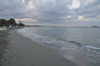 Kıbrıs'ta güzel Limasol Beach