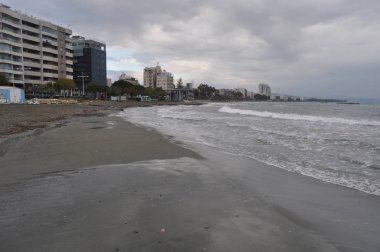 Kıbrıs'ta güzel Limasol Beach