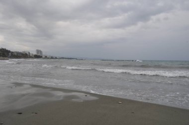 Kıbrıs'ta güzel Limasol Beach