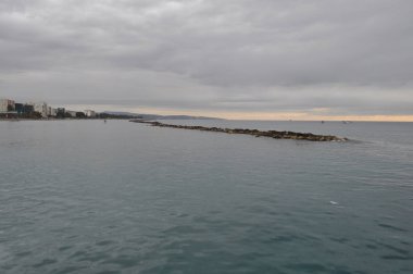 Kıbrıs'ta güzel Limasol Beach