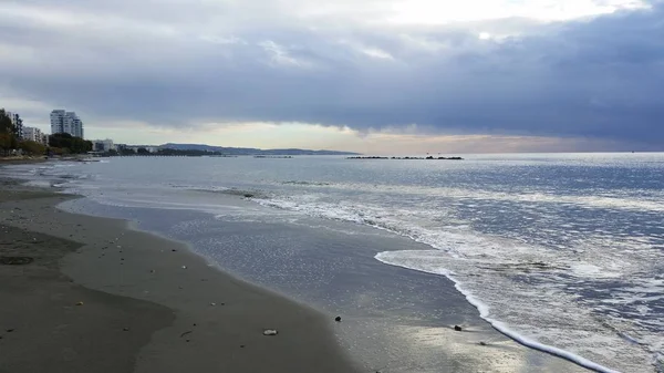 Kıbrıs'ta güzel Limasol Beach