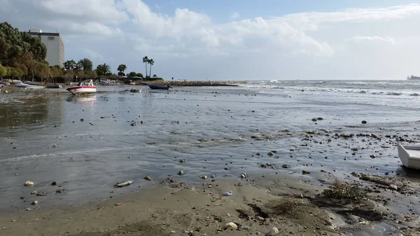 Kıbrıs'ta güzel Limasol Beach