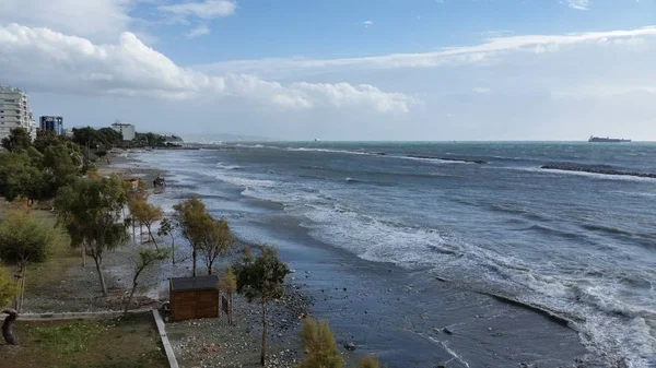 Kıbrıs'ta güzel Limasol Beach