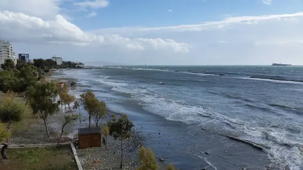 Kıbrıs'ta güzel Limasol Beach