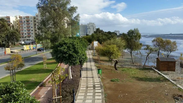 Kıbrıs'ta güzel Limasol Beach