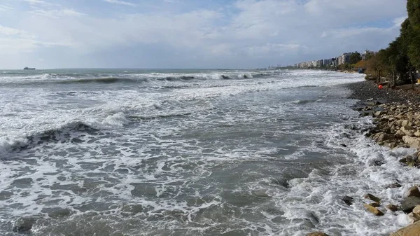 Kıbrıs'ta güzel Limasol Beach