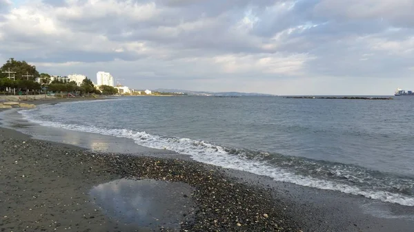Kıbrıs'ta güzel Limasol Beach