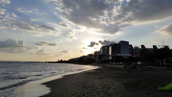 Kıbrıs'ta güzel Limasol Beach