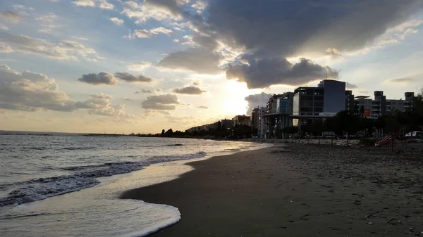 Kıbrıs'ta güzel Limasol Beach