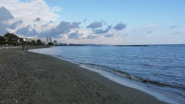 Kıbrıs'ta güzel Limasol Beach