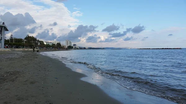 Kıbrıs'ta güzel Limasol Beach