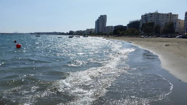 Kıbrıs'ta güzel Limasol Beach