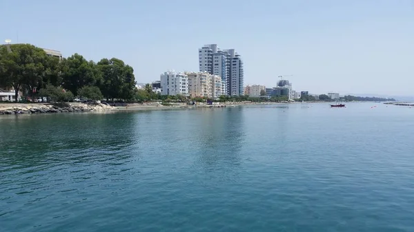Kıbrıs'ta güzel Limasol Beach