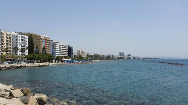 Kıbrıs'ta güzel Limasol Beach