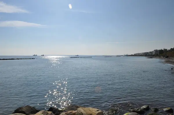 Kıbrıs'ta güzel Limasol Beach