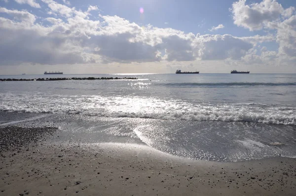 Kıbrıs'ta güzel Limasol Beach