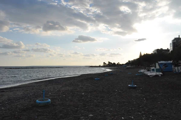 Kıbrıs'ta güzel Limasol Beach