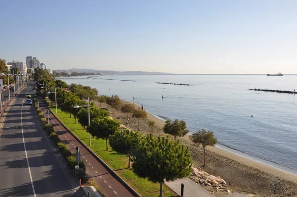 Kıbrıs'ta güzel Limasol Beach