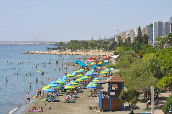 Kıbrıs'ta güzel Limasol Beach