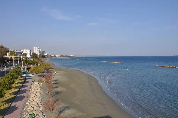 Kıbrıs'ta güzel Limasol Beach