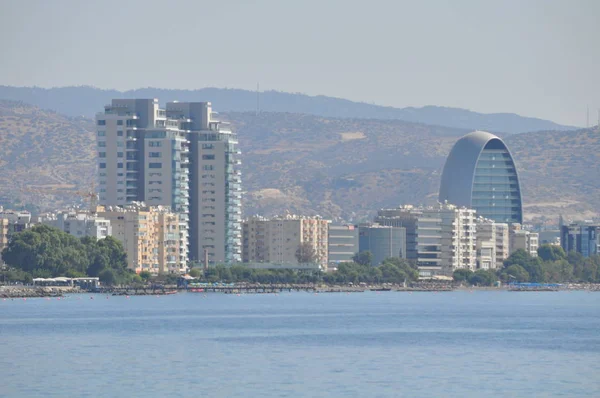 Kıbrıs'ta güzel Limasol Beach