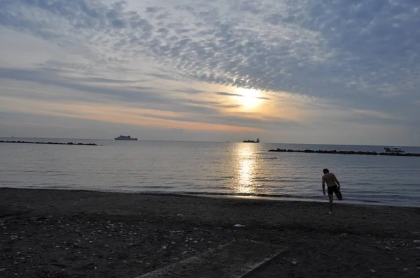 Kıbrıs'ta güzel Limasol Beach