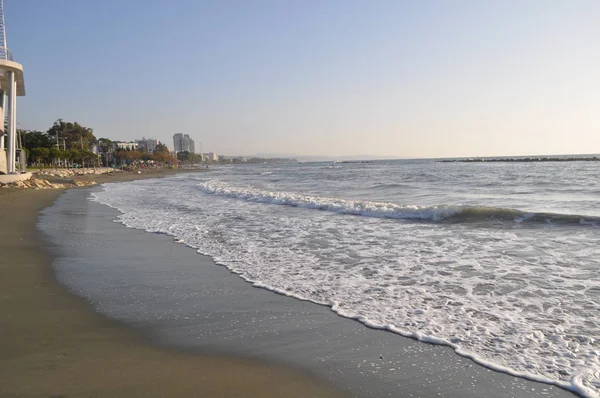 Kıbrıs'ta güzel Limasol Beach