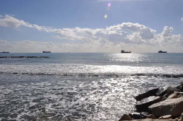 Kıbrıs'ta güzel Limasol Beach