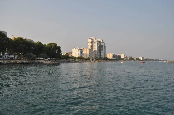 Kıbrıs'ta güzel Limasol Beach