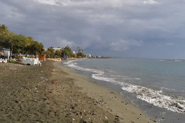Kıbrıs'ta güzel Limasol Beach