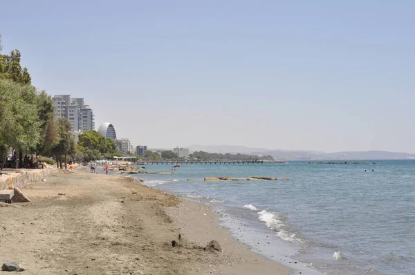Kıbrıs'ta güzel Limasol Beach