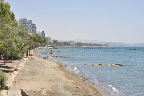 Kıbrıs'ta güzel Limasol Beach