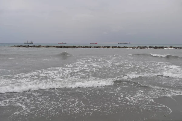 Kıbrıs'ta güzel Limasol Beach