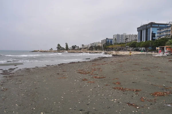 Kıbrıs'ta güzel Limasol Beach