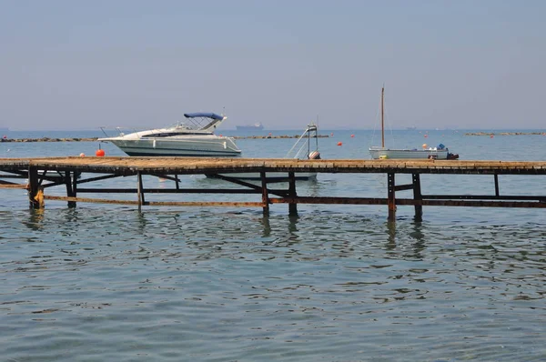 Прекрасний Пляж Лімассол Кіпрі — стокове фото