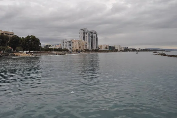 Kıbrıs'ta güzel Limasol Beach