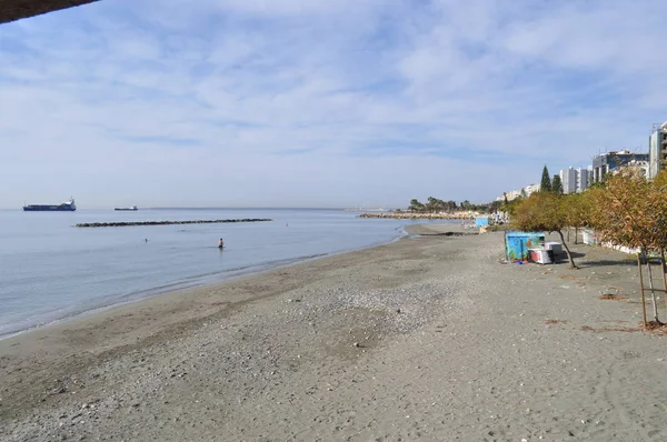 Kıbrıs'ta güzel Limasol Beach