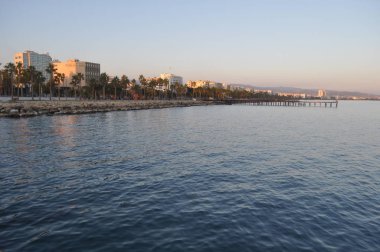 Kıbrıs'ta güzel Limasol Molos