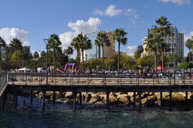 Kıbrıs'ta güzel Limasol Molos