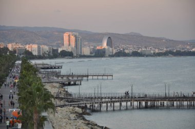 Kıbrıs'ta güzel Limasol Molos