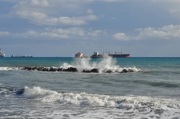 Kıbrıs'ta güzel Limasol Molos