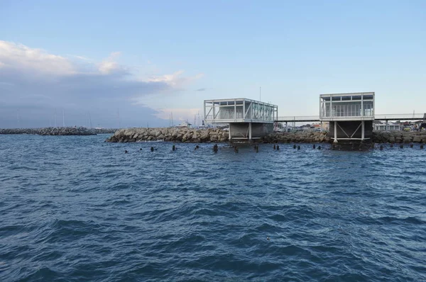 Kıbrıs'ta güzel Limasol Molos