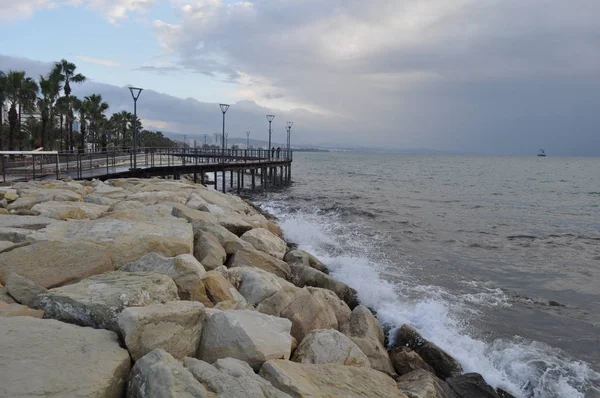 Kıbrıs'ta güzel Limasol Molos