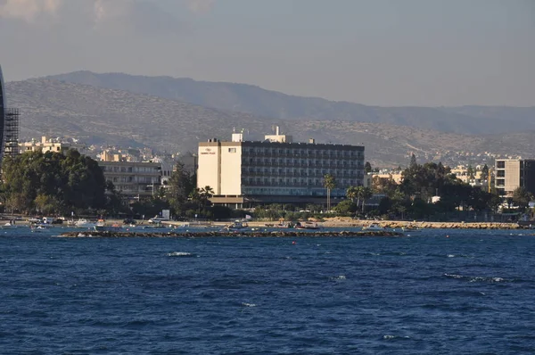 Kıbrıs'ta güzel Limasol Molos