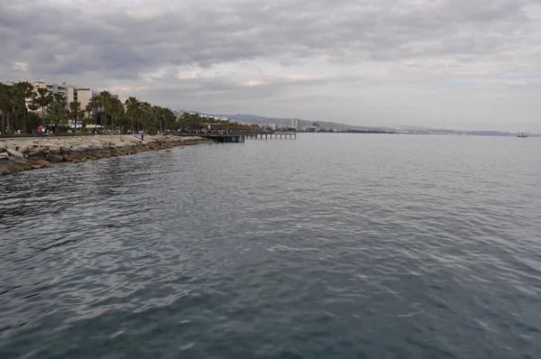 Kıbrıs'ta güzel Limasol Molos