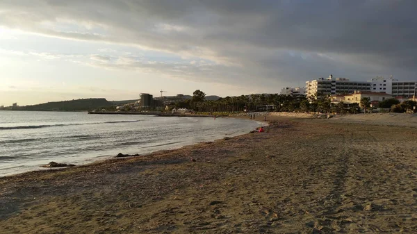 美丽的圣拉斐尔海滩利马索尔在塞浦路斯 — 图库照片
